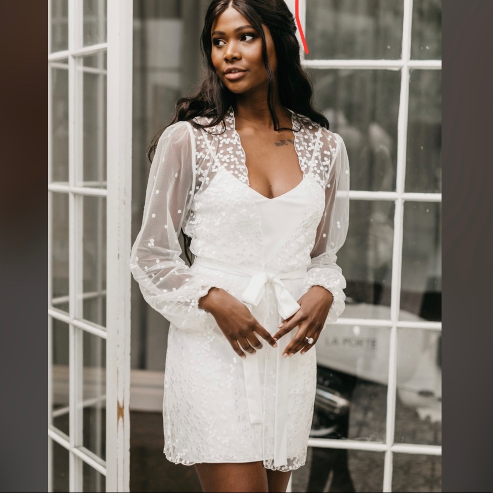 LeRose Bridal Robe | Worn Once